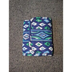 Vera Bradley Quilted Cotton Wallet Bifold Women's Blue Pattern ID Holder